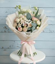 Букет цветов из:  Розы и Лизиантусы #REPLACE_PRED# Апастово