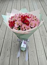 Букет цветов из:  Альстромерии #REPLACE_PRED# Апастово