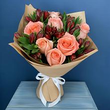 Букет цветов из:  Розы и Альстромерии в Апастово