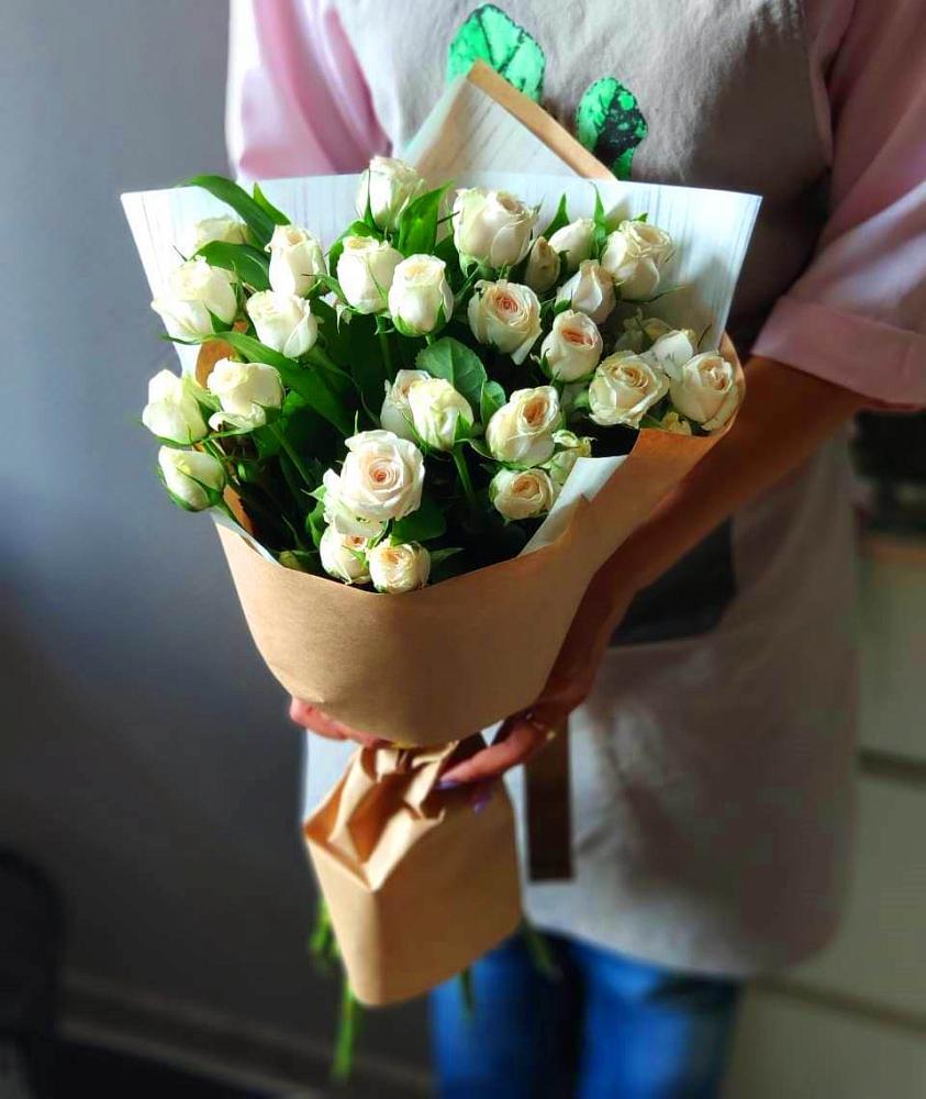Букет цветов из: Розы в Апастово