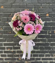 Букет цветов из:  Герберы и Хризантемы в Апастово