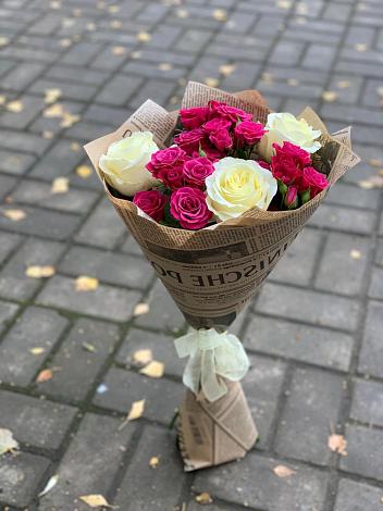 Букет цветов из: Розы в Апастово
