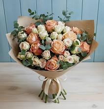 Букет цветов из:  Альстромерии и Розы #REPLACE_PRED# Апастово